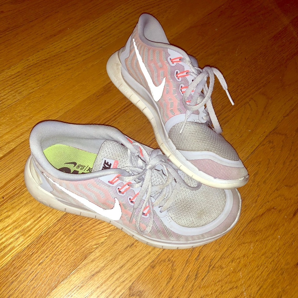 Nike Sneaker